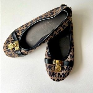 Sz13 Kids Michael Kors Signature Brown Flat Gold Hanging MK Logo
